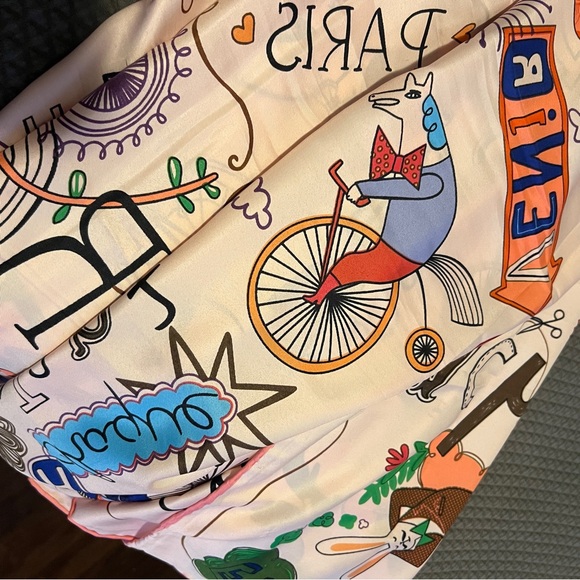 Hermes Multicolor Whimsical Graphic Wrap Scarf 51x51 COPY NEW
XL(pale pink)💖🪭☺️ - Picture 6 of 8